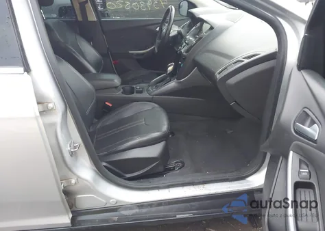 2012 Ford Focus Titanium from USA, damaged, VIN 1FAHP3N25CL194088